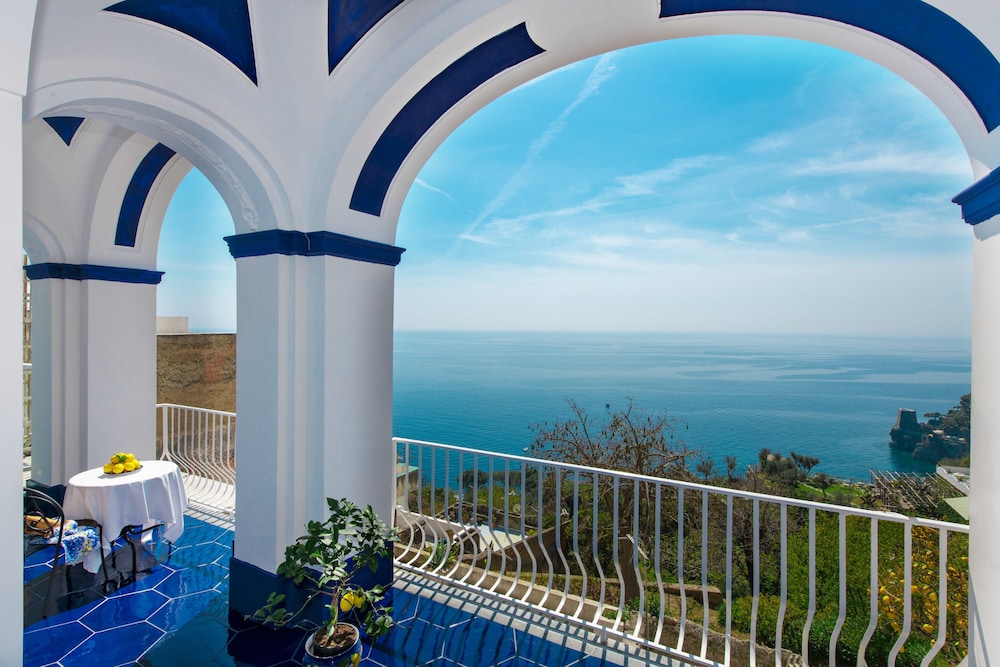Imperati Suites 26/33