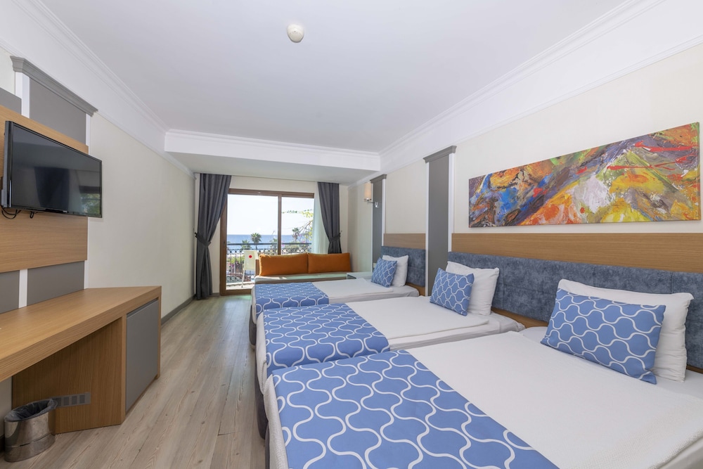 Armas Labada Hotel 29/71