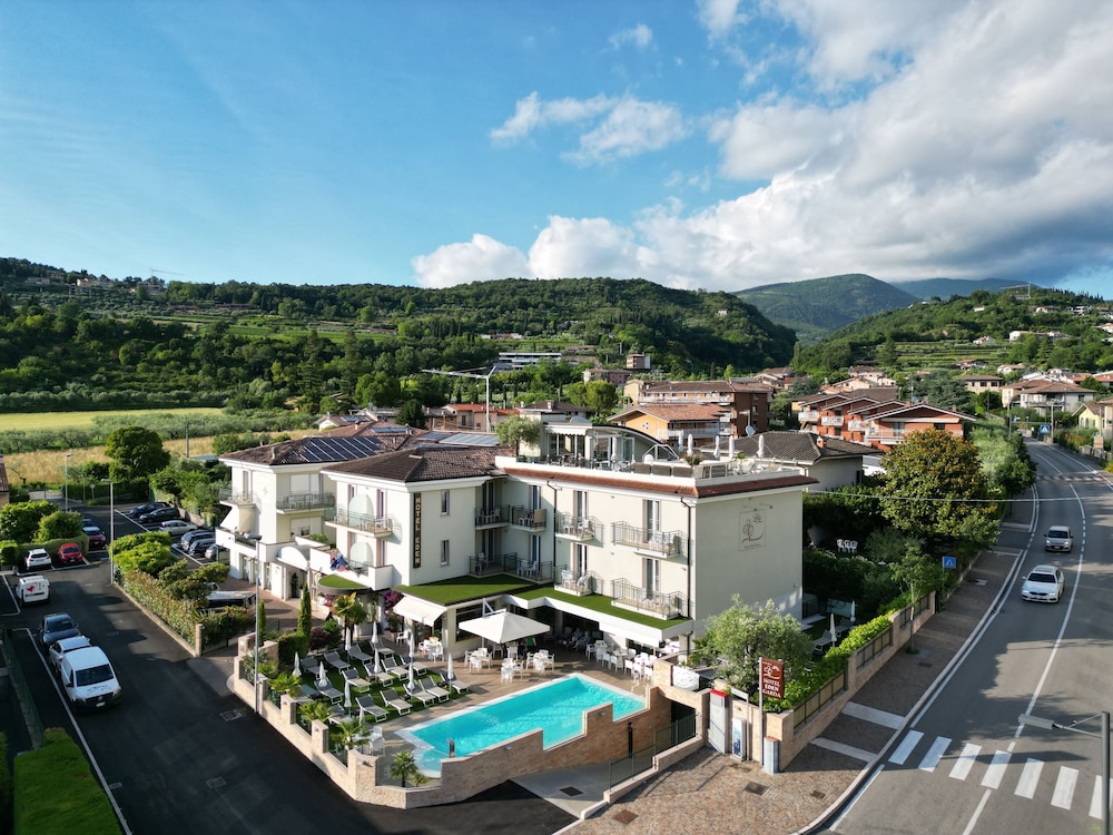 HOTEL EDEN GARDA 7/33