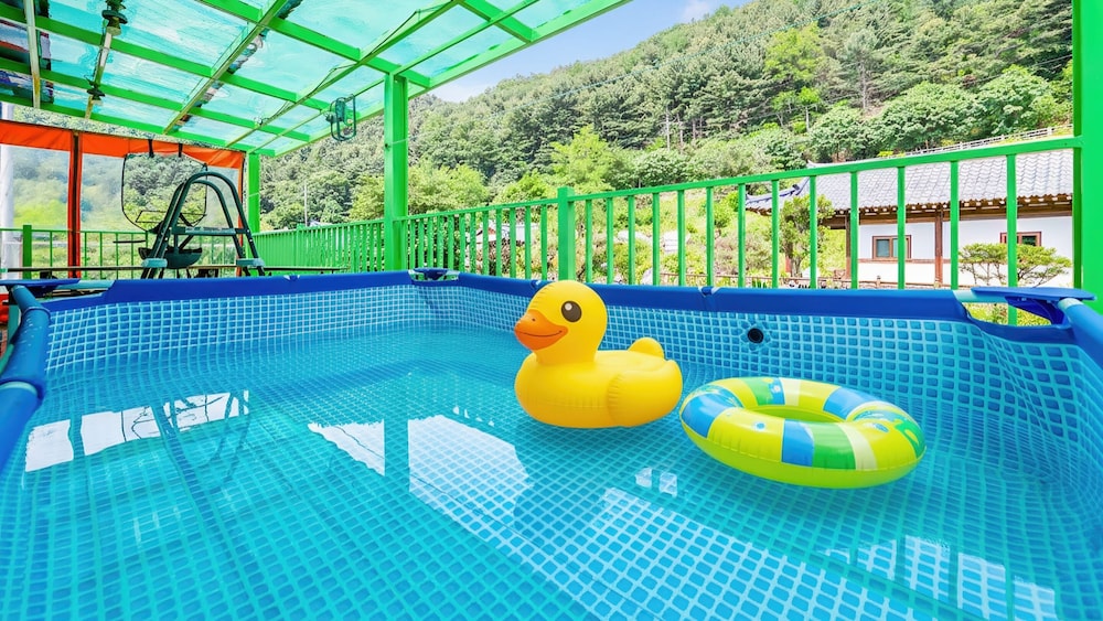 Cheongpyeong Yeoul Pension 44/50