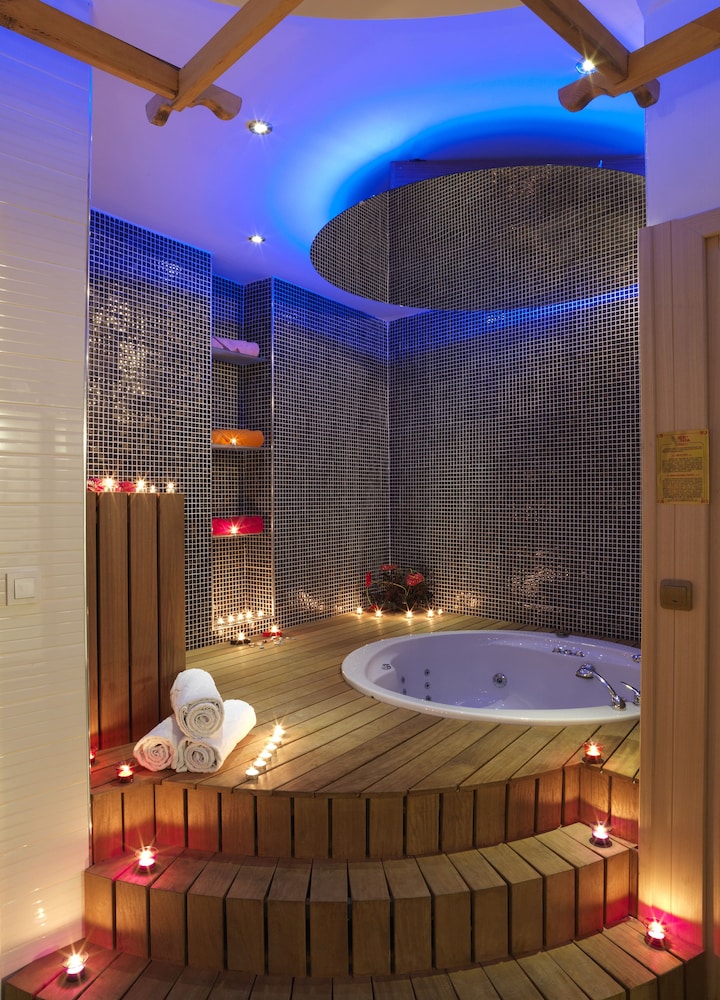Ramada Encore by Wyndham Konya Karatay 32/60