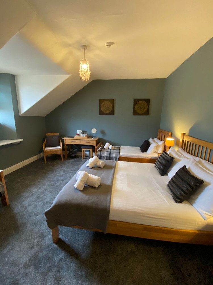 Ambleside Central - Guest House 24/45