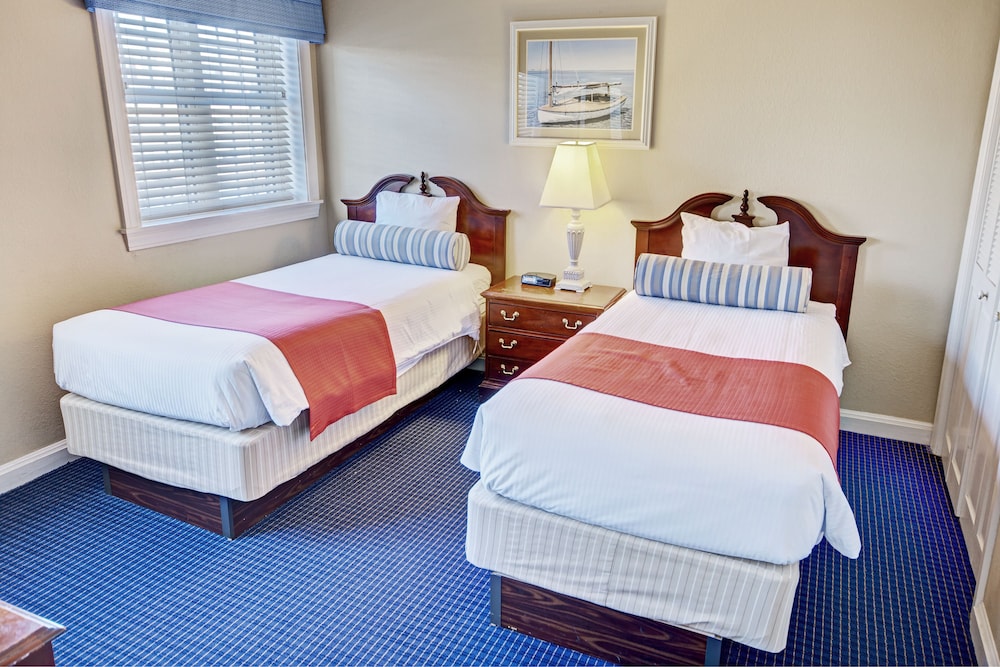 Club Wyndham Newport Onshore 19/56