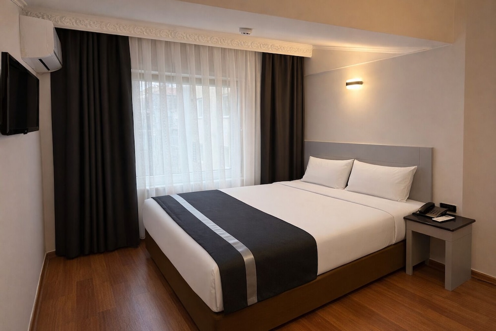 STANDARD, DOUBLE BED