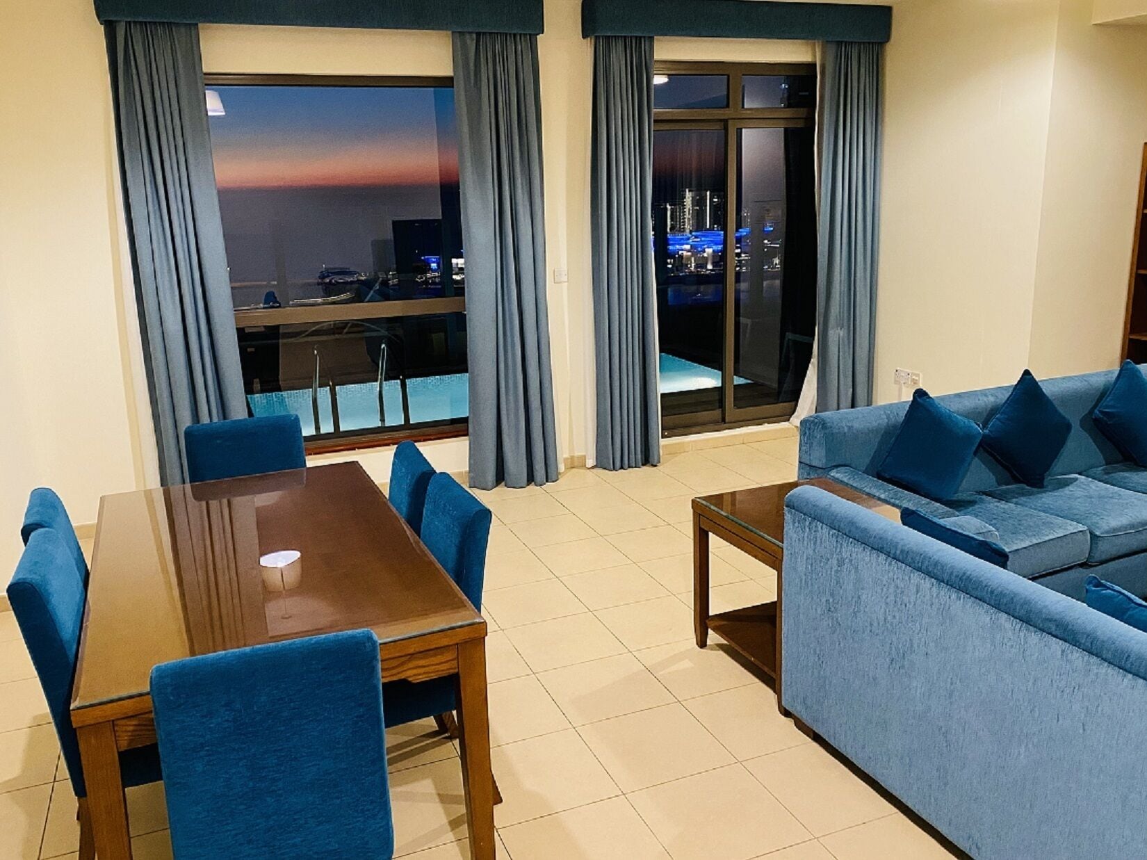 lounge