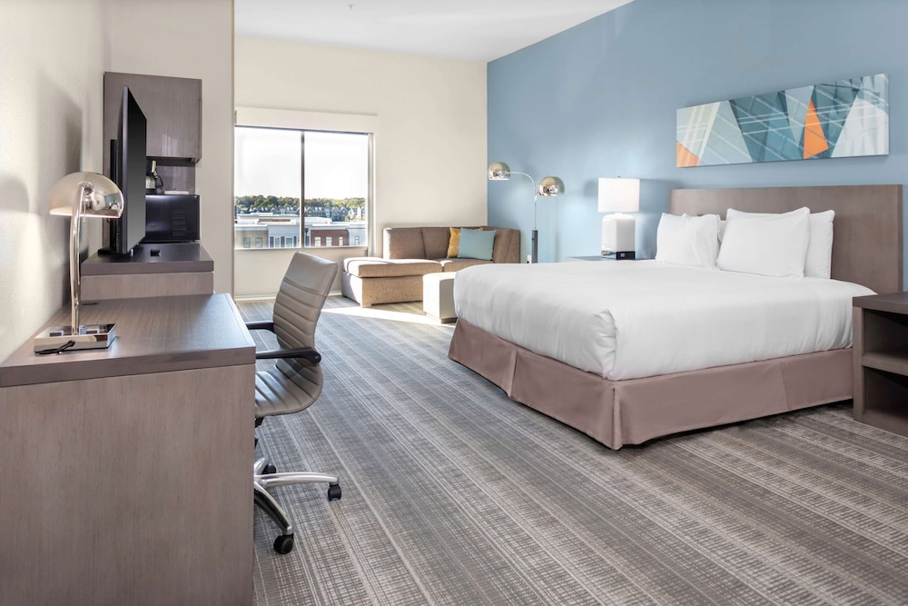 Hyatt House Charlotte Rea Farms 6/30