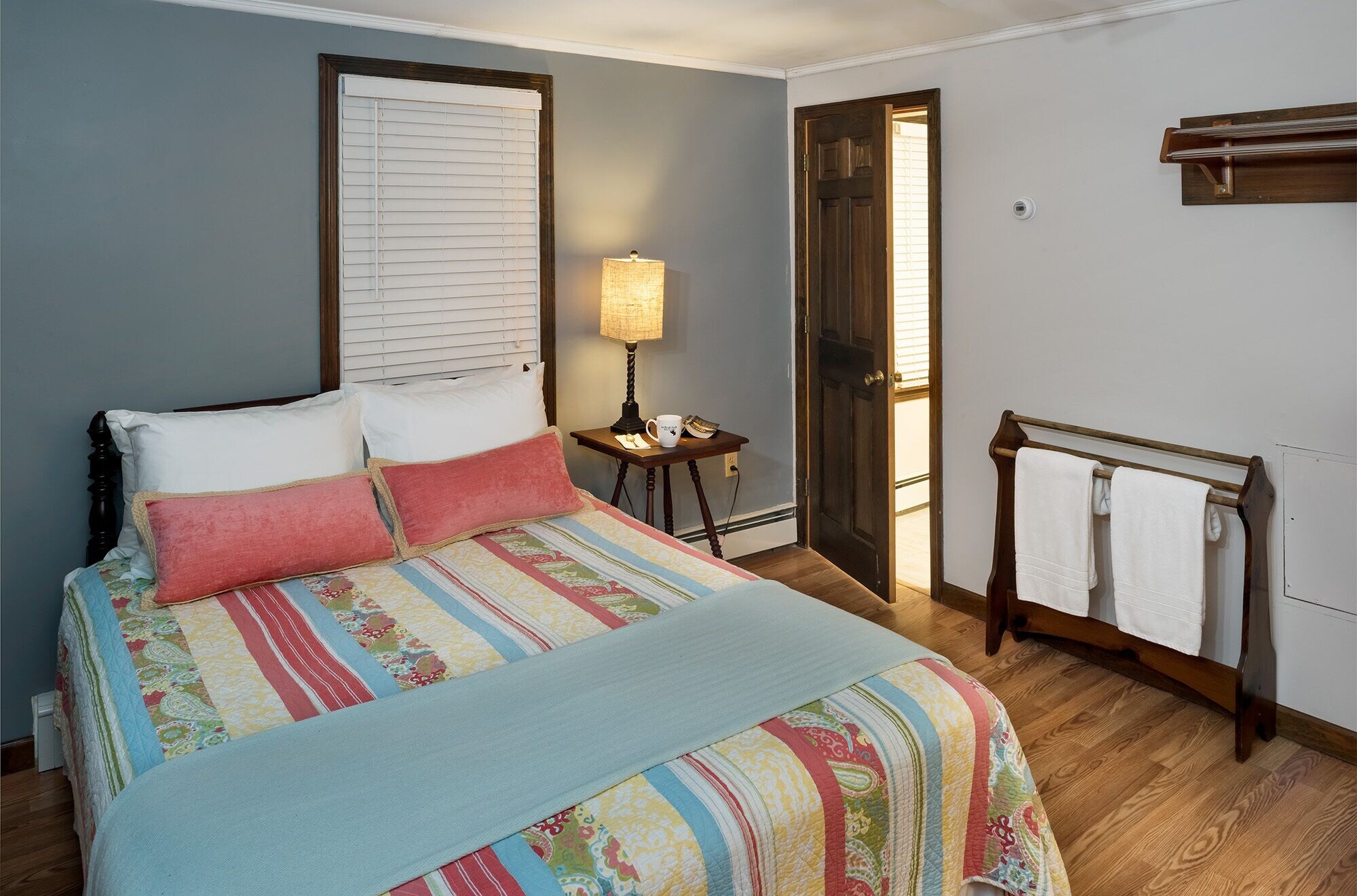 Island, Swan, Queen Bed, Private Bathroom، The Craignair Inn & Restaurant 2/5
