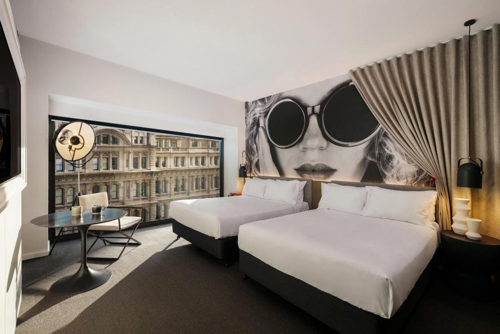Standard, 2 Double Beds, Urban View