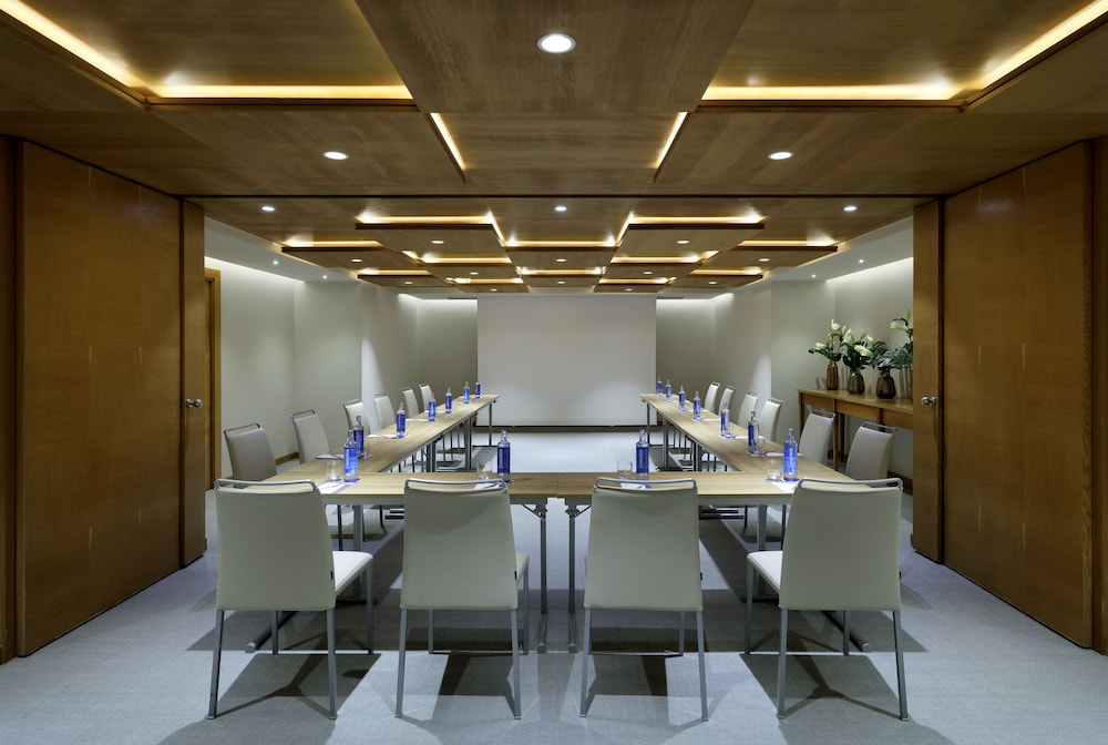 Hyatt Regency Hesperia Madrid 61/65