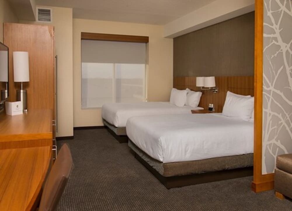 Hyatt Place Detroit/Novi 16/64