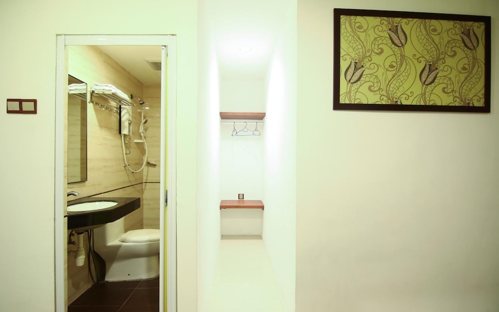 Ag Hotel Penang 47/48