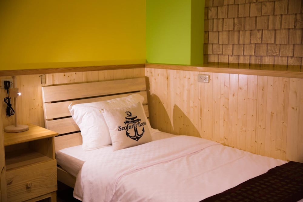 Soft Travel Hostel 24/37