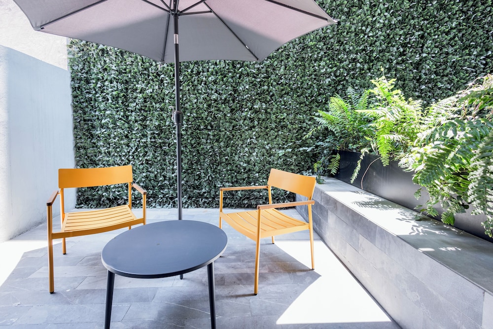 Vuestro Hotel Boutique 41/49