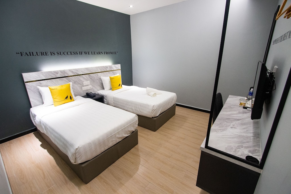 Superior, Twin Beds, No Window