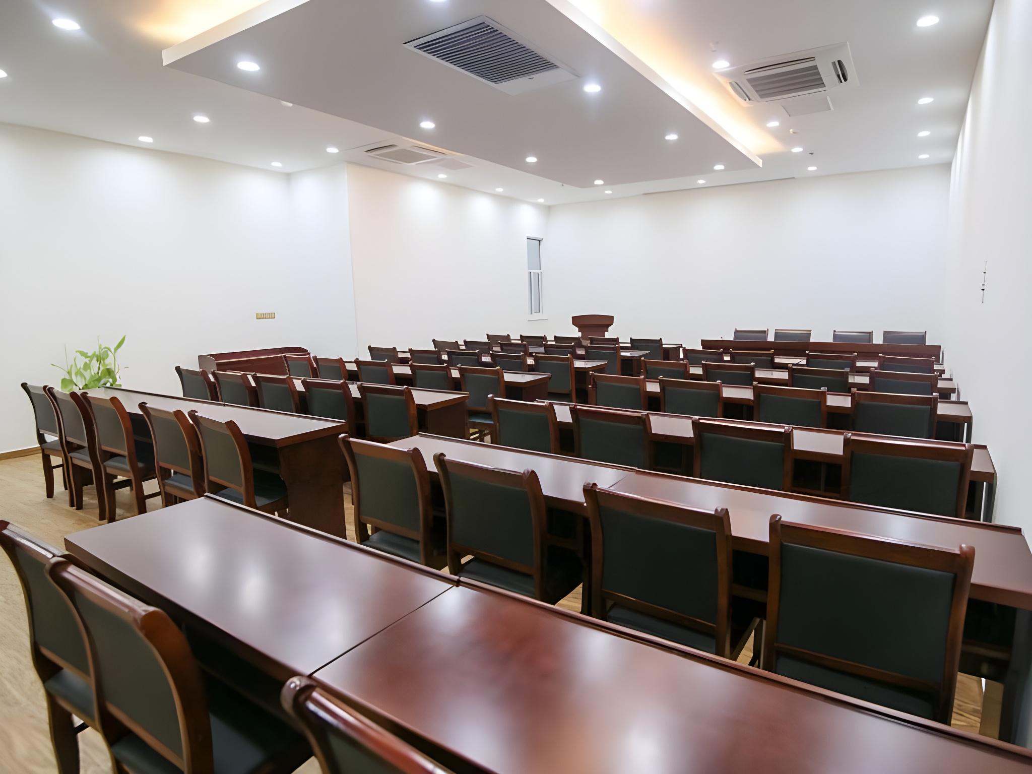 GREENTREE INN HUAIBEI XIANGSHAN DISTRICT GUOGOU SQUARE HOTEL 34/42