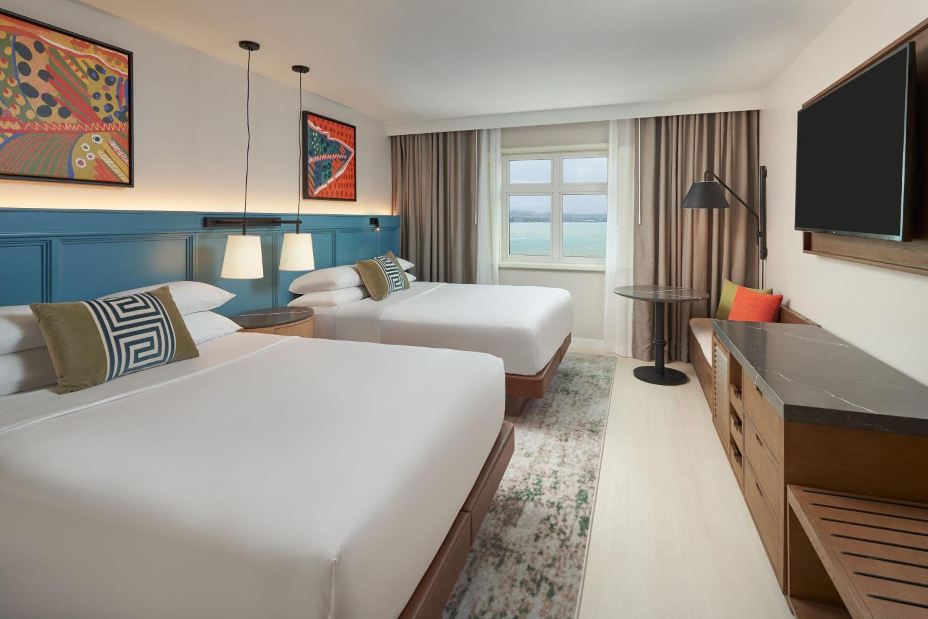 Deluxe, 2 Double Beds
