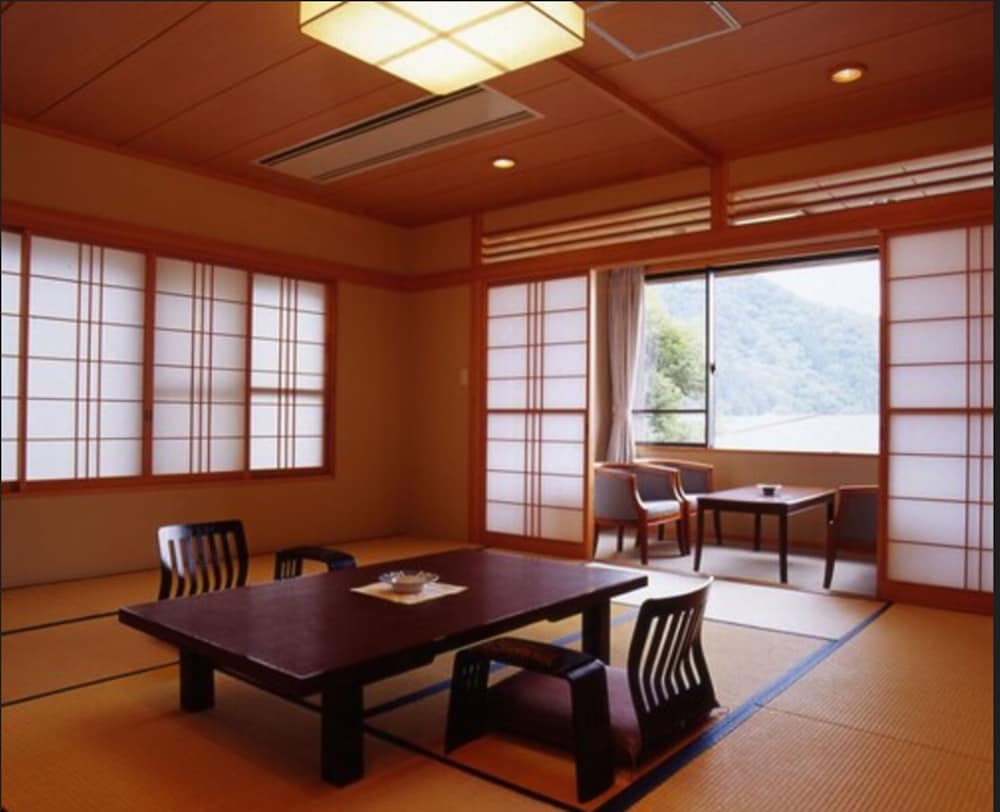 Hotel Mifujien 28/35