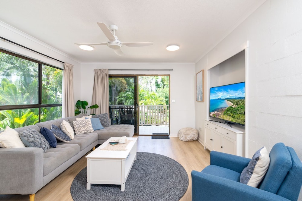 Tropical Reef Apartments Port Douglas 38/60