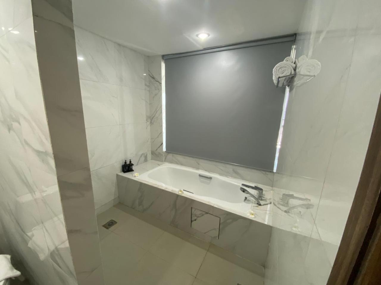 جناح تنفيذي، Raja Hotel Kuta Mandalika Resort & Convention 5/10