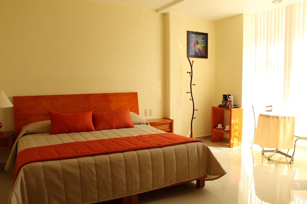 Hotel Senorial Tlaxcala 13/66
