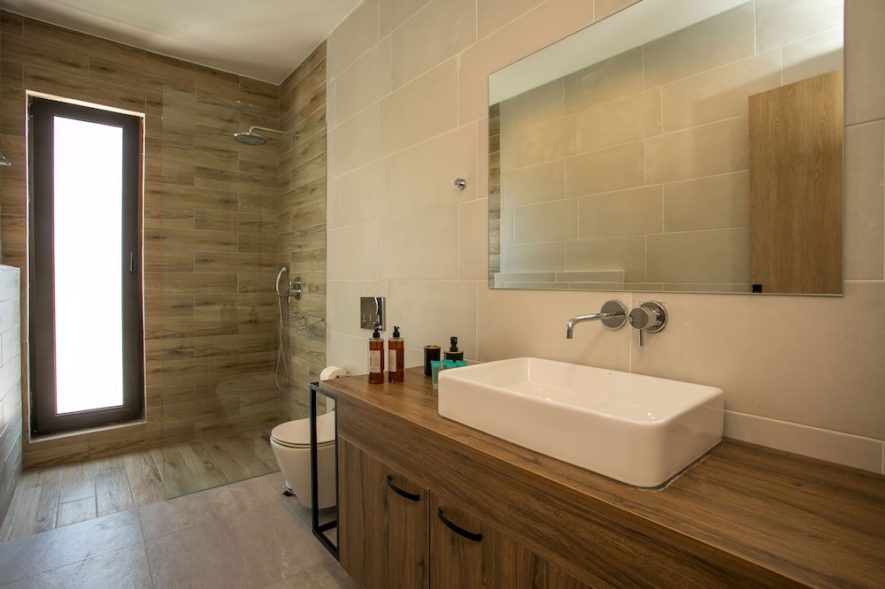 Terra Pietra Luxury Villas & Suites 41/42
