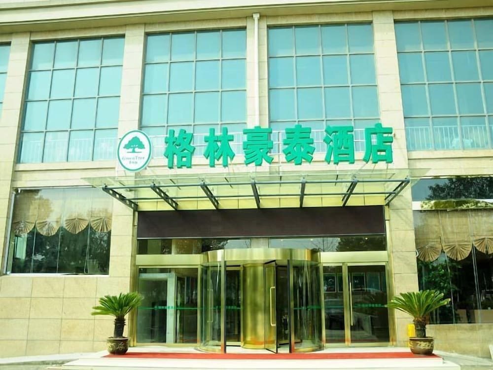 Greentree Inn Taizhou Gaogang District Gov. Business Hotel 1/47