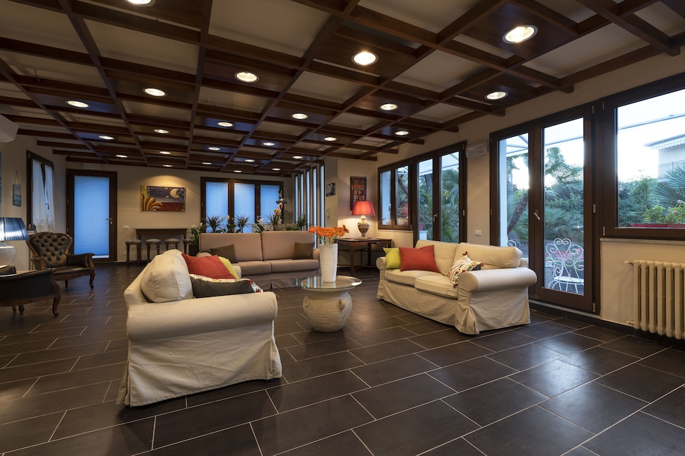 Hotel Boutique Villa San Lorenzo 21/35