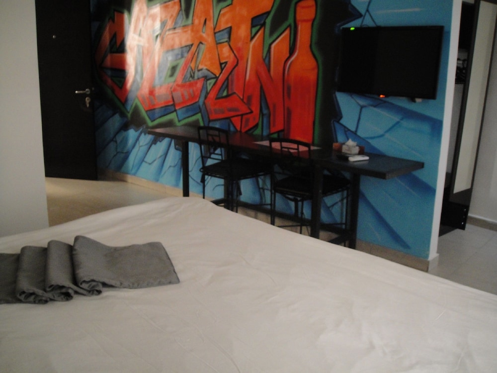 Art Hotel 34/50
