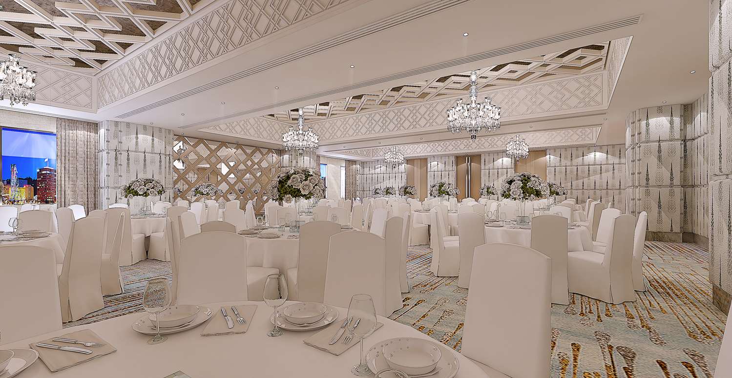 The Leela Hyderabad 43/44