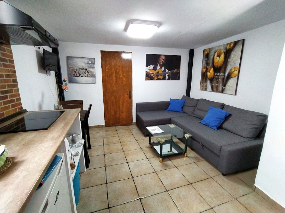 Apartamentos Jerez 53/77