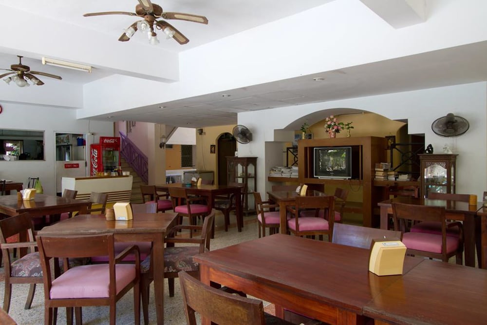 Sawasdee Place Hotel 53/62