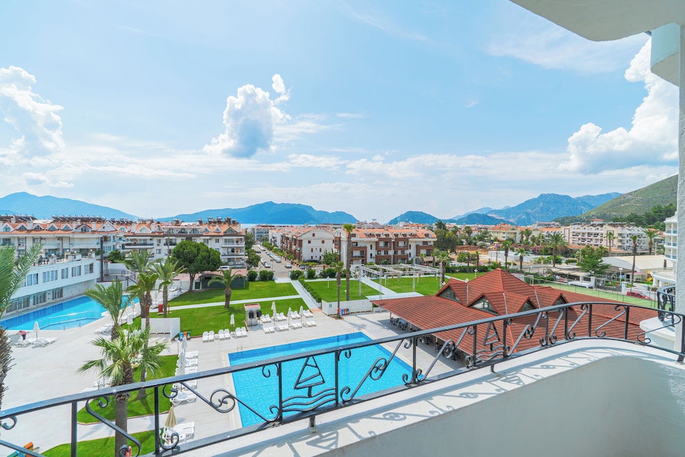 Pineta Club Hotel 46/50