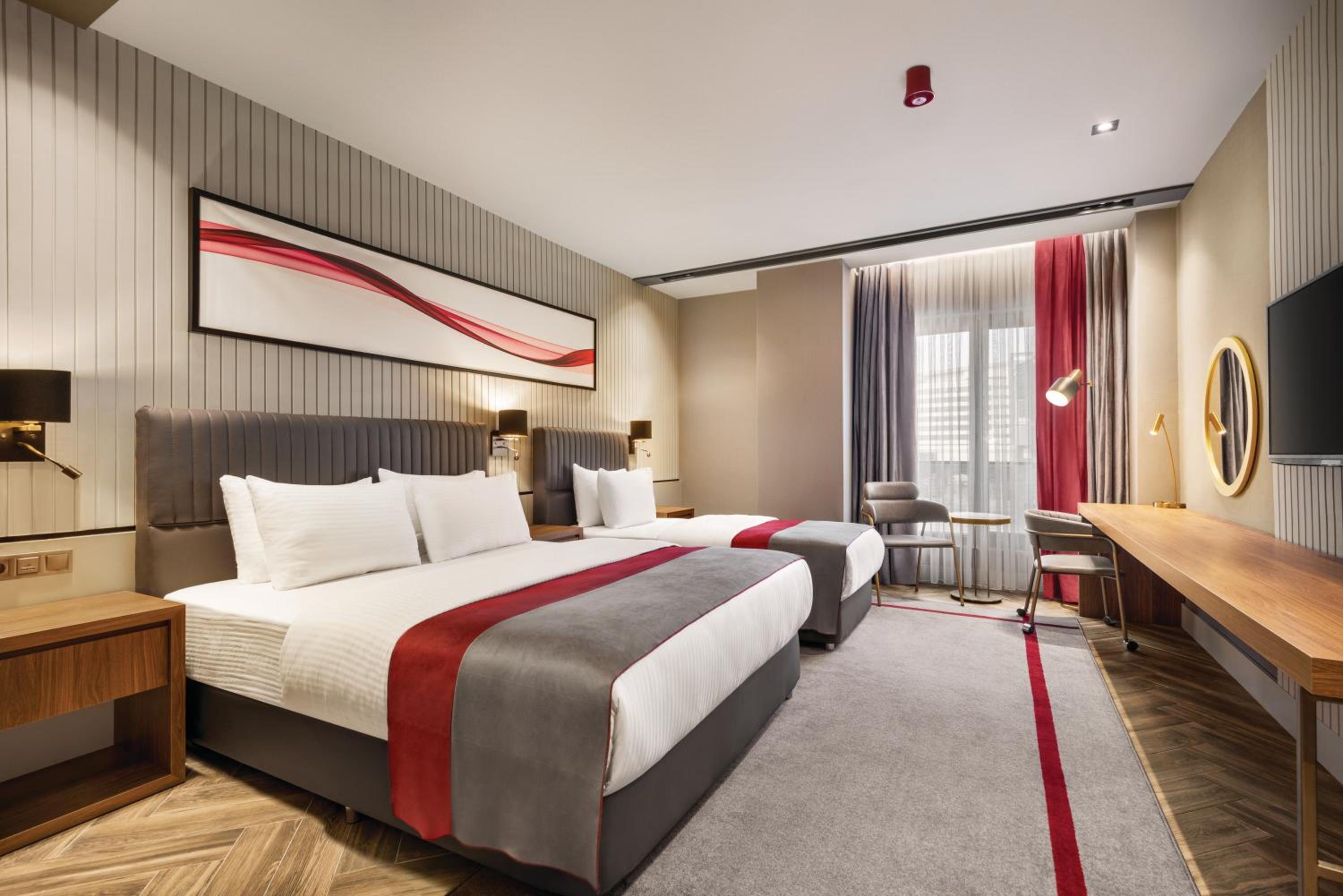 Superior, Single Bed, Queen Bed, Accessible
