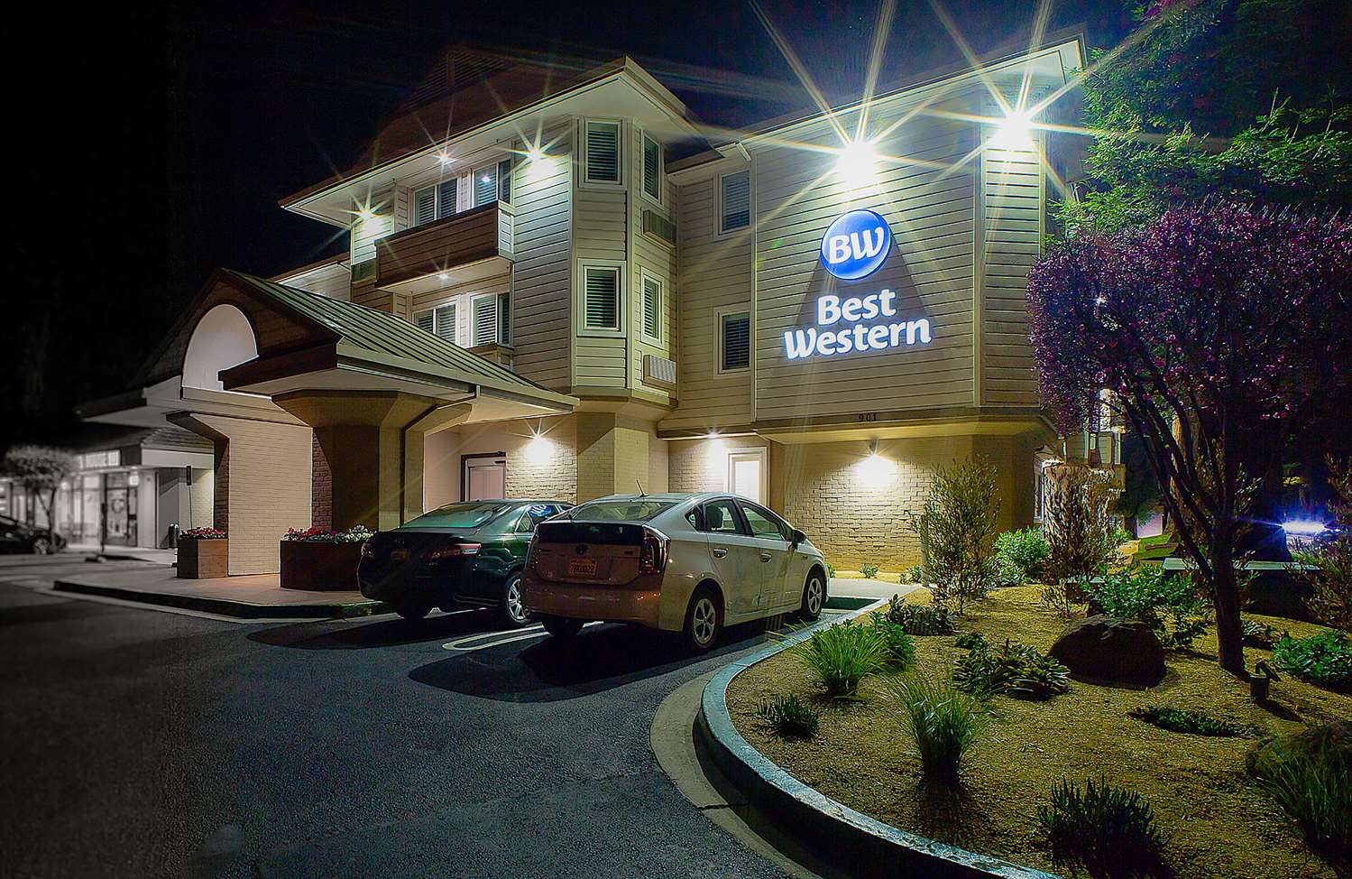 Crestview Hotel 2/47