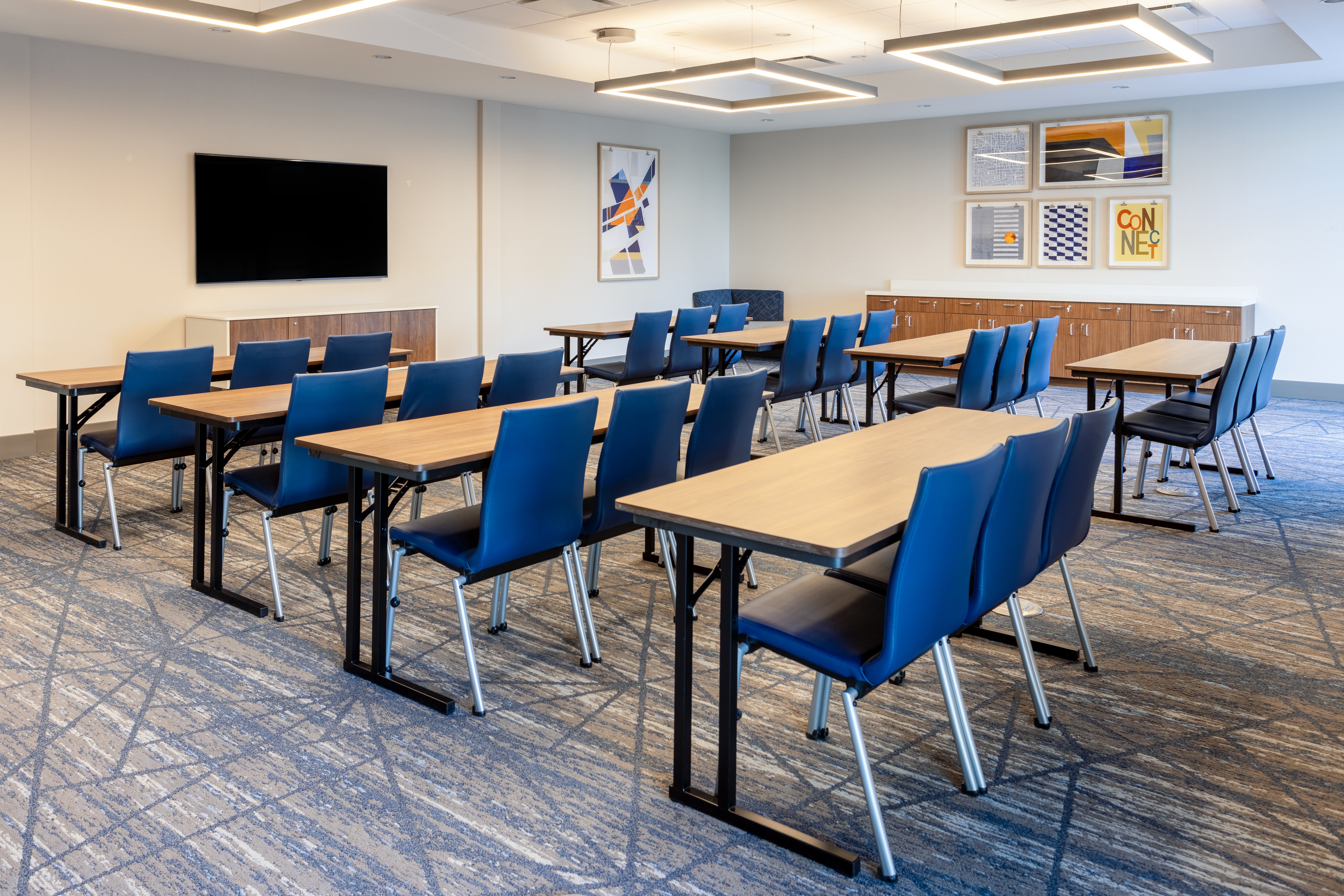 Holiday Inn Express & Suites Benson, an IHG Hotel 27/34