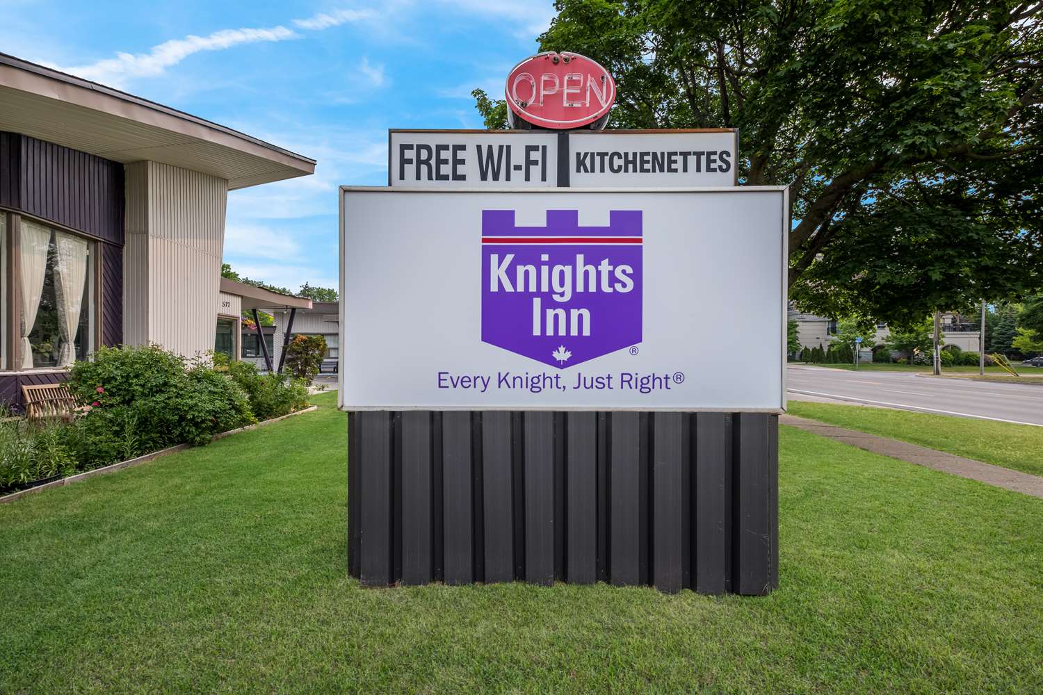 Knights Inn Burlington 2/30