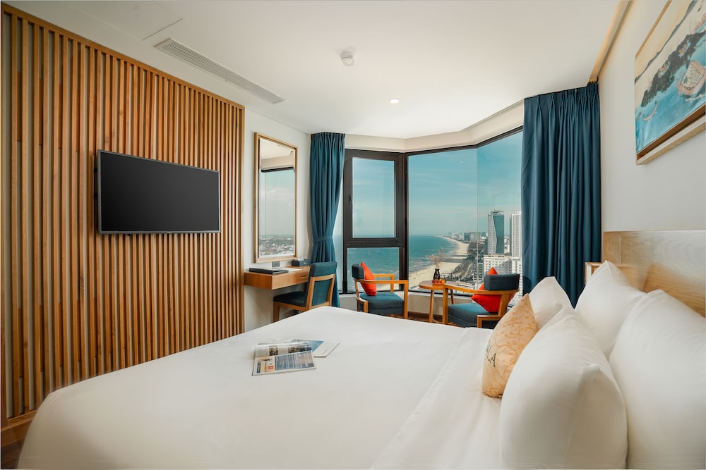 Sala Danang Beach Hotel 31/75