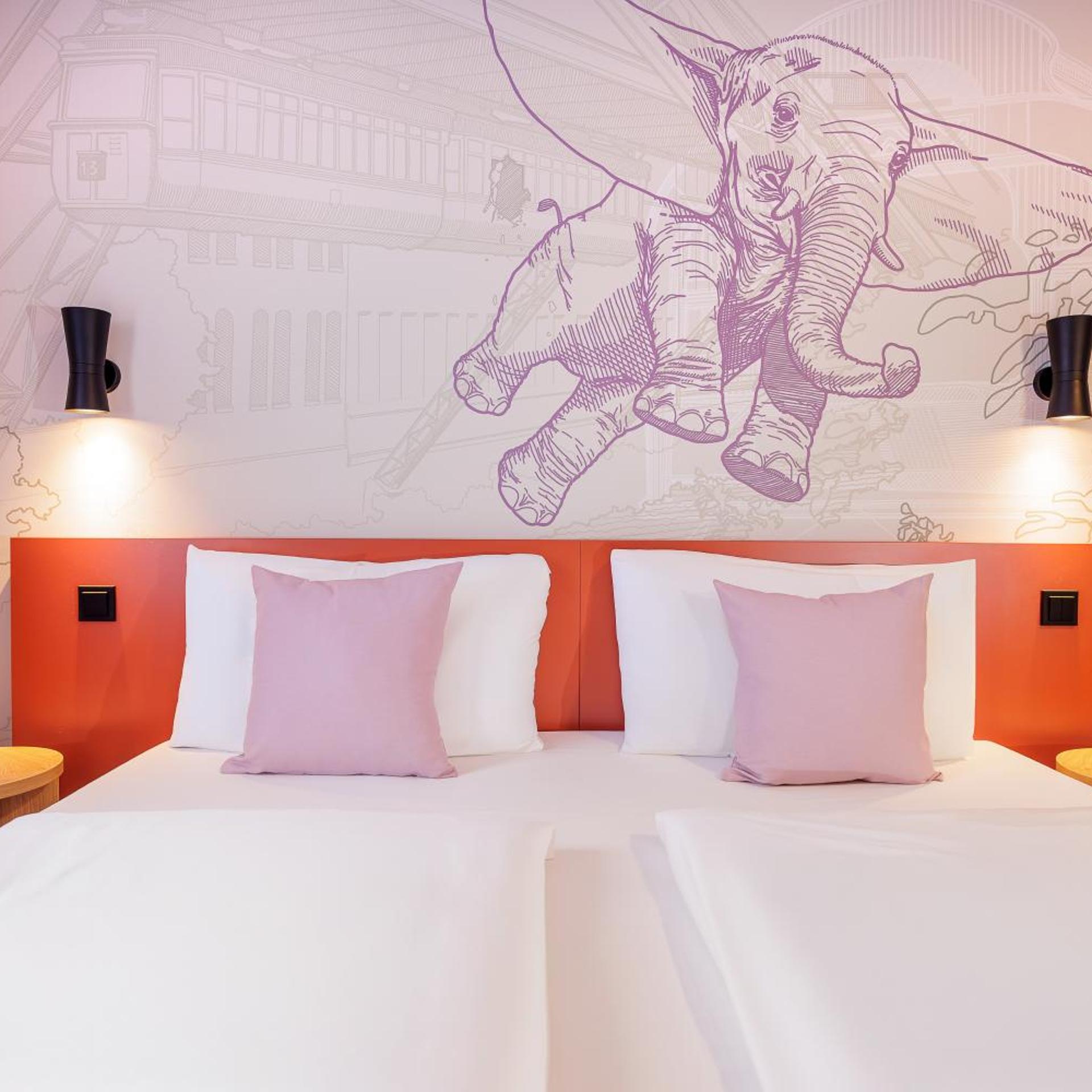 McDreams Hotel Wuppertal City 3/27