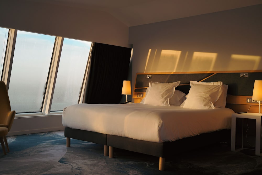 Design, Suite, Queen Bed, Terrace