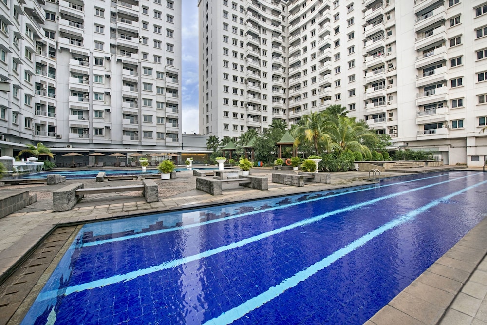 Grand Whiz Poins Square Simatupang 35/53
