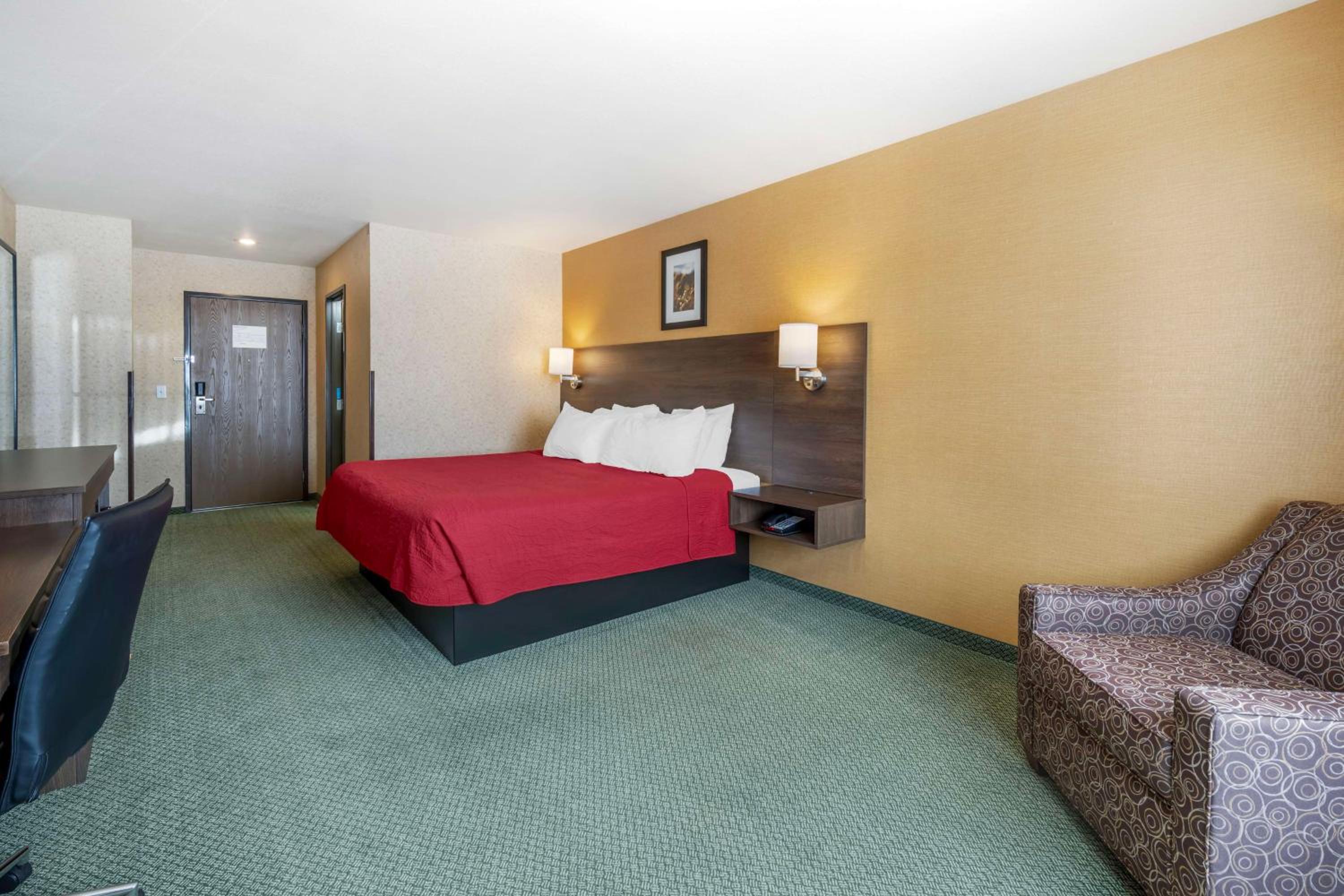 SureStay Plus by Best Western Enterprise — foto 4