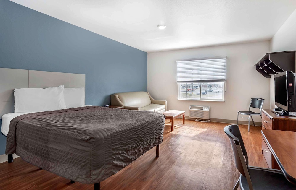 Studio 6 Extended Stay Wichita South KS 23/51