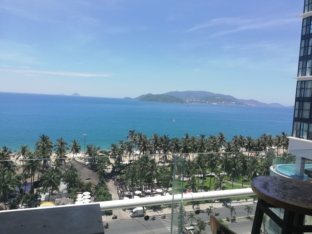 Rembrandt Hotel Nha Trang 53/54