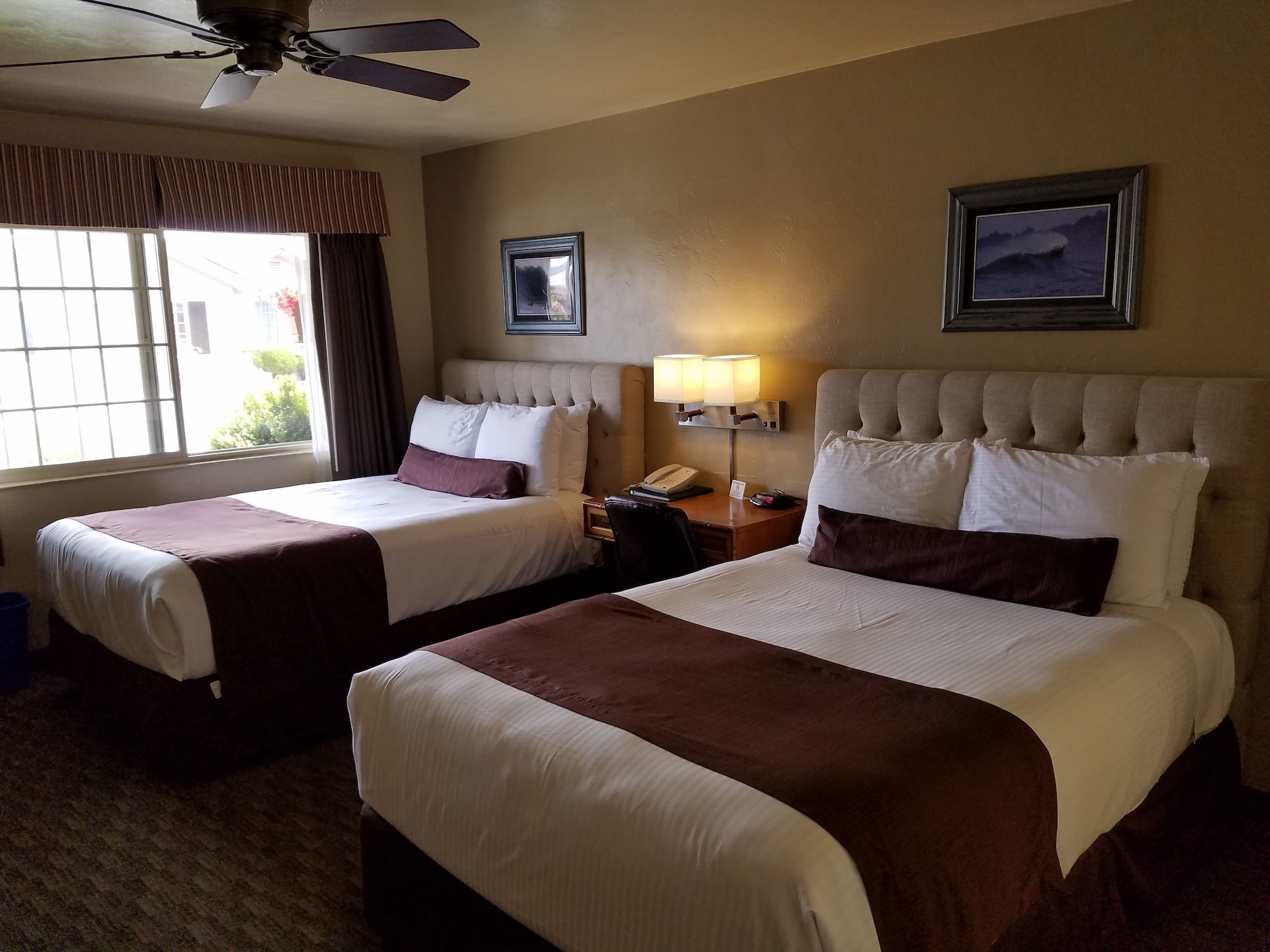 room, 2 queen beds