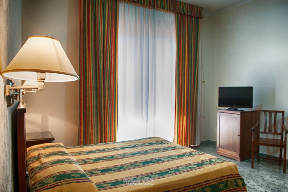 Arcobaleno Residence Hotel 19/62