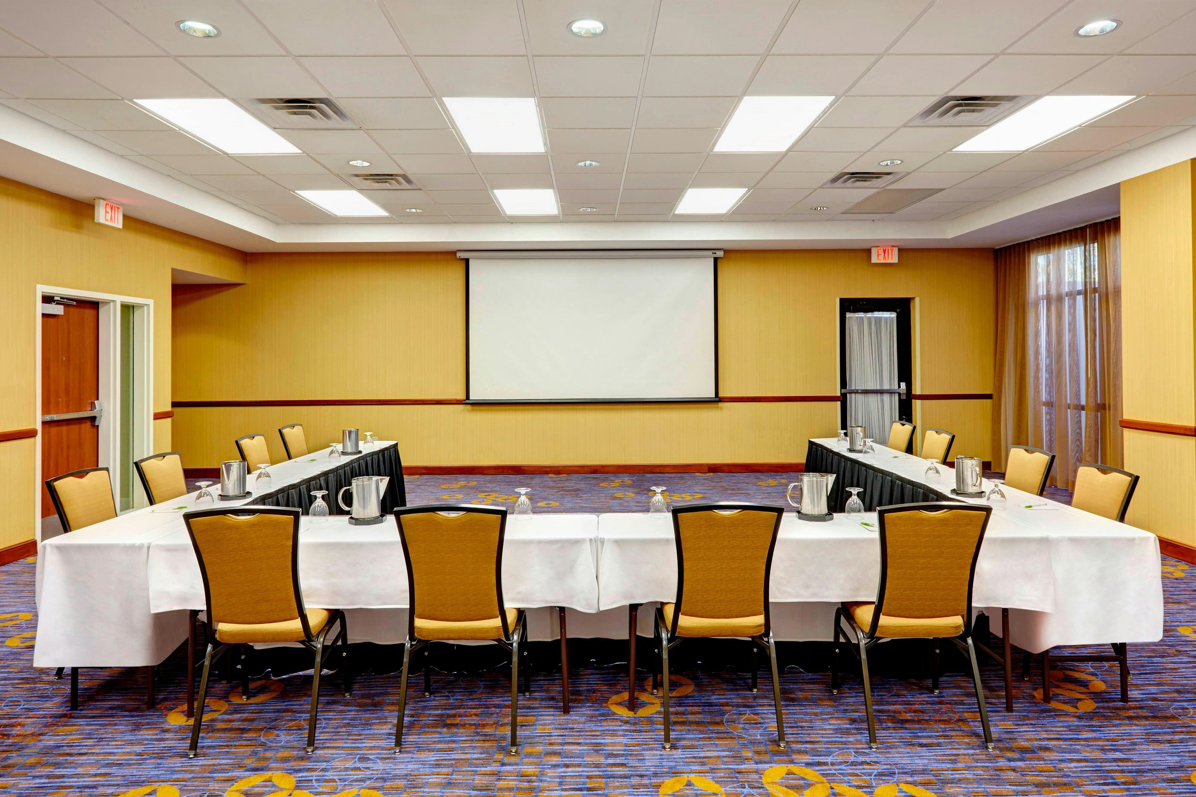 COURTYARD BY MARRIOTT PHOENIX NORTH HAPPY VALLEY 11/18