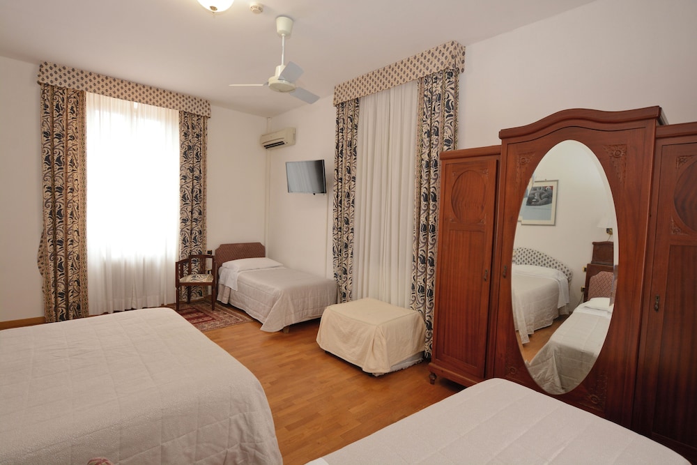 Albergo Italia 15/42