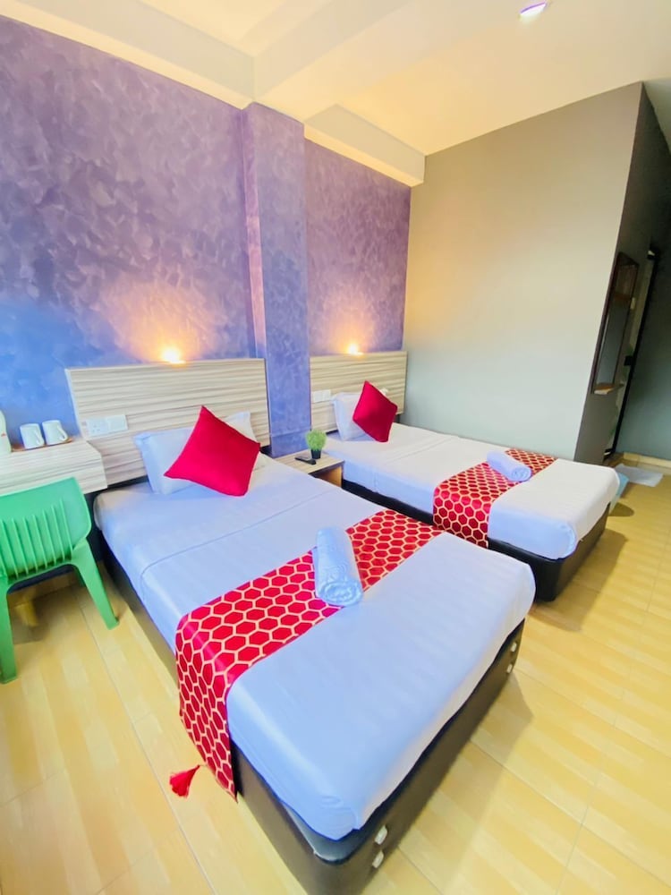 DJ Citi Inn Premier 31/62