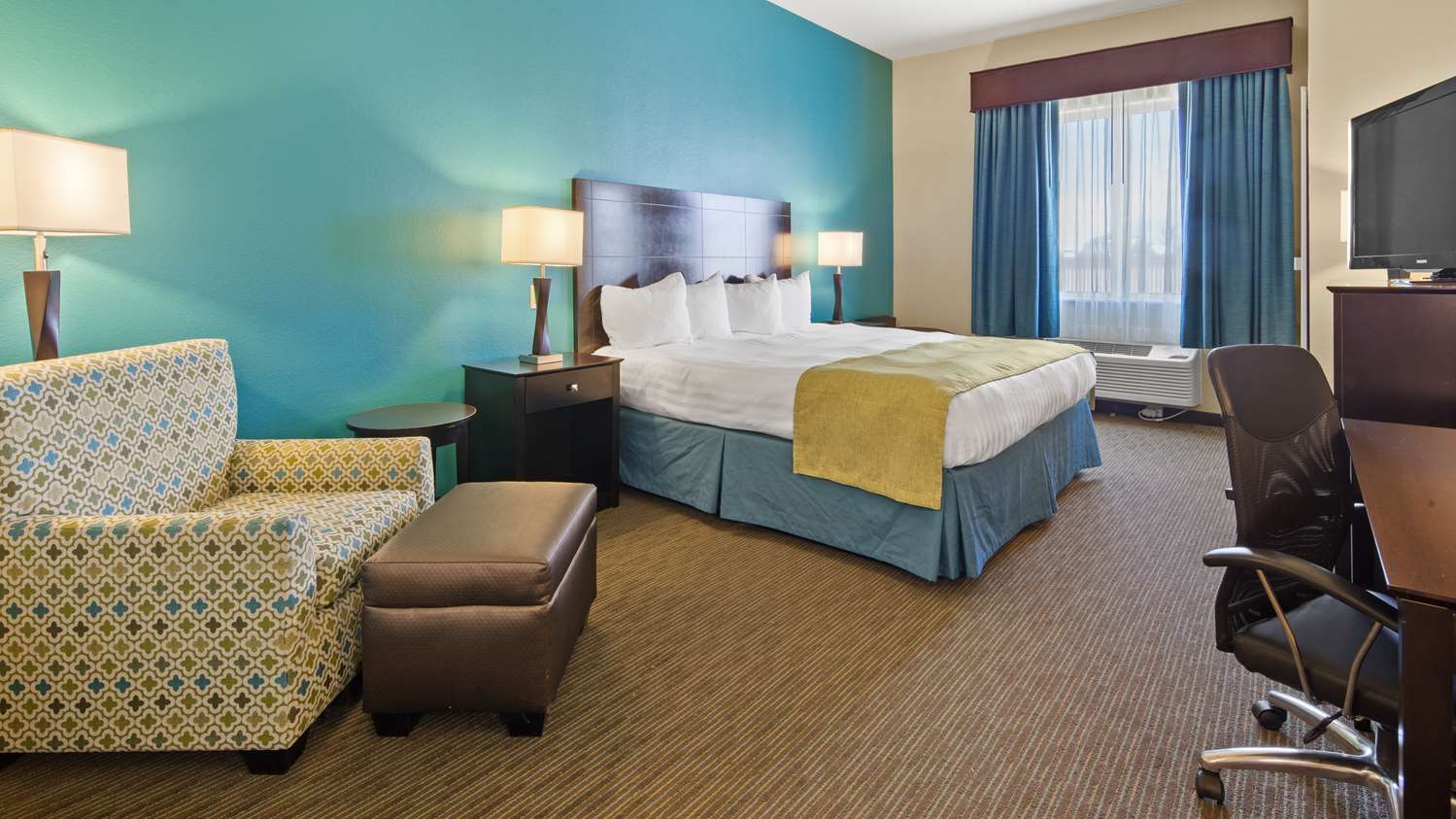 Room, King Bed, Bathtub, Accessible
