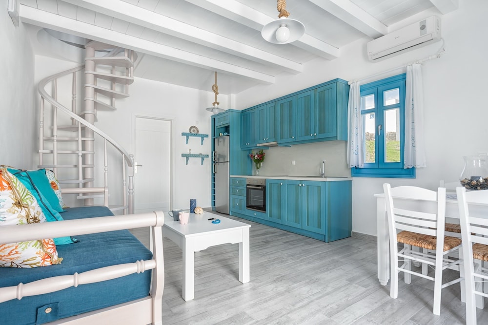 Aegean Sea Villas 50/50
